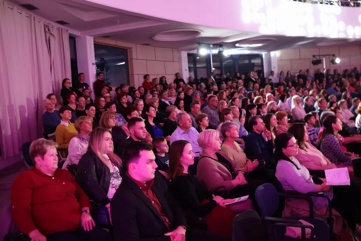 Ansambl Pučpuljike (15)