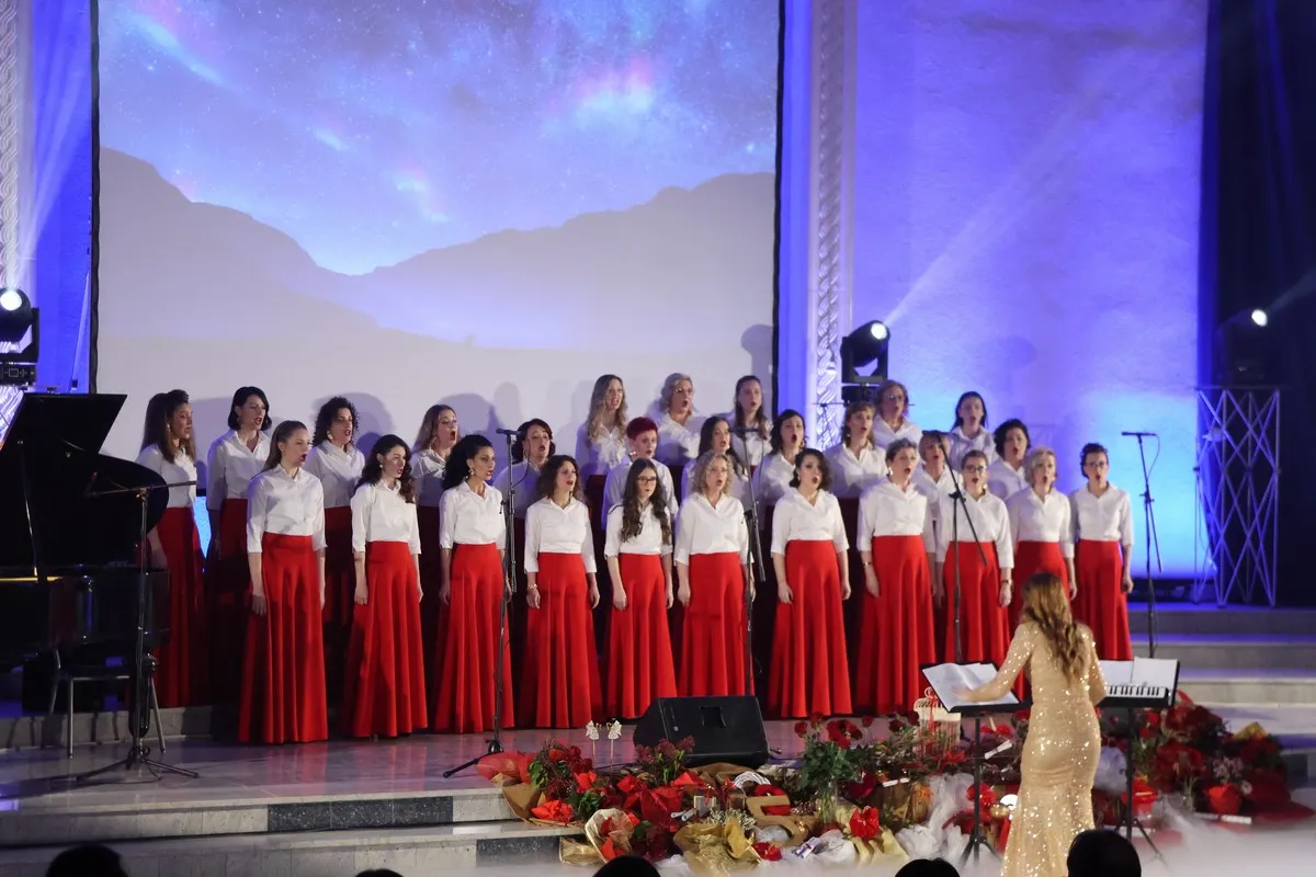 Ansambl Pučpuljike (20)