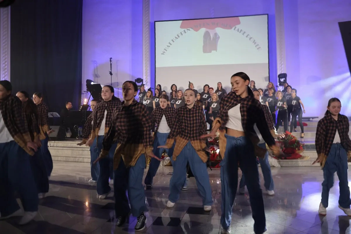 Ansambl Pučpuljike (3)