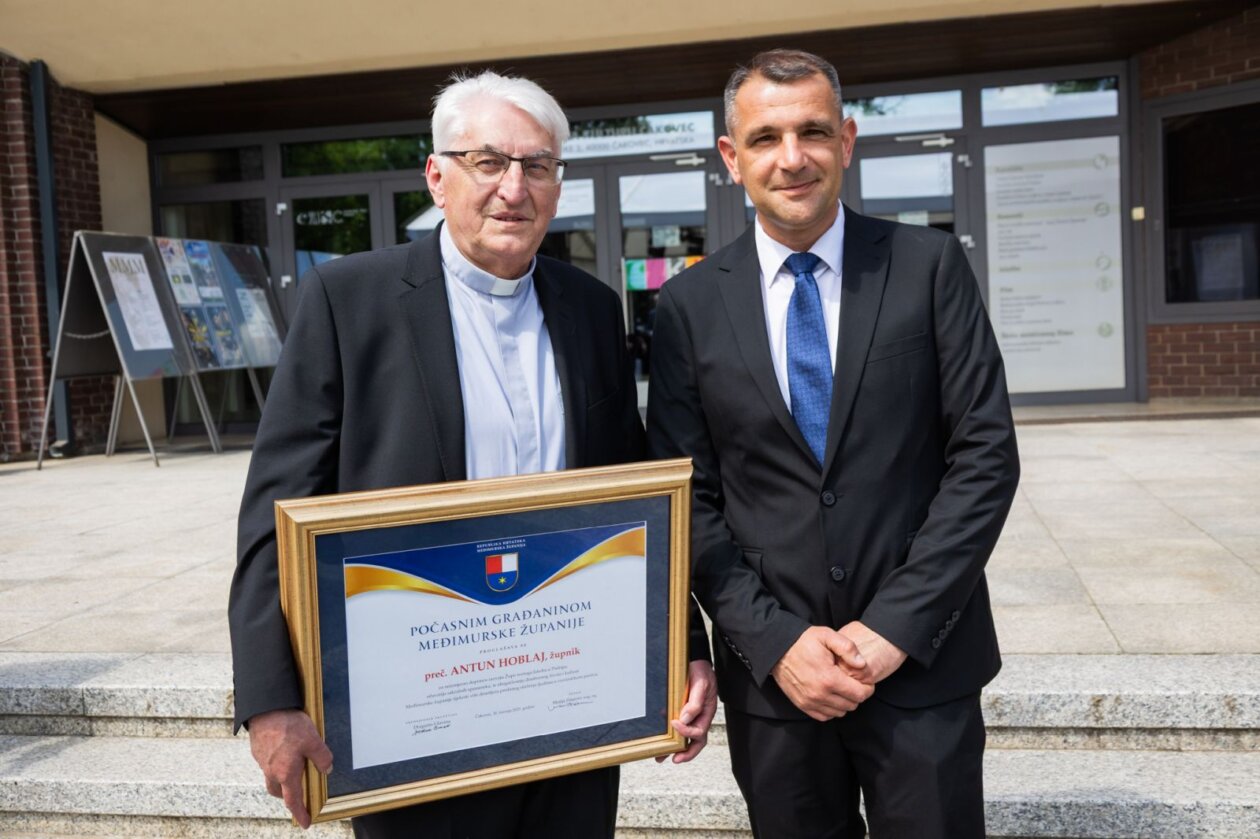Antun Hoblaj počasni građanin 2 Antun Hoblaj počasni građanin 1