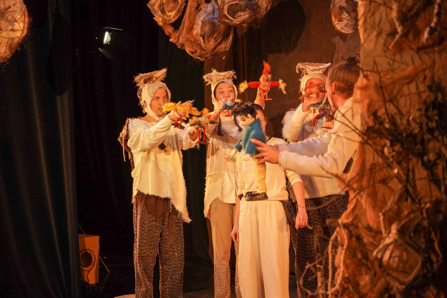 Assitej (20) Assitej (20)