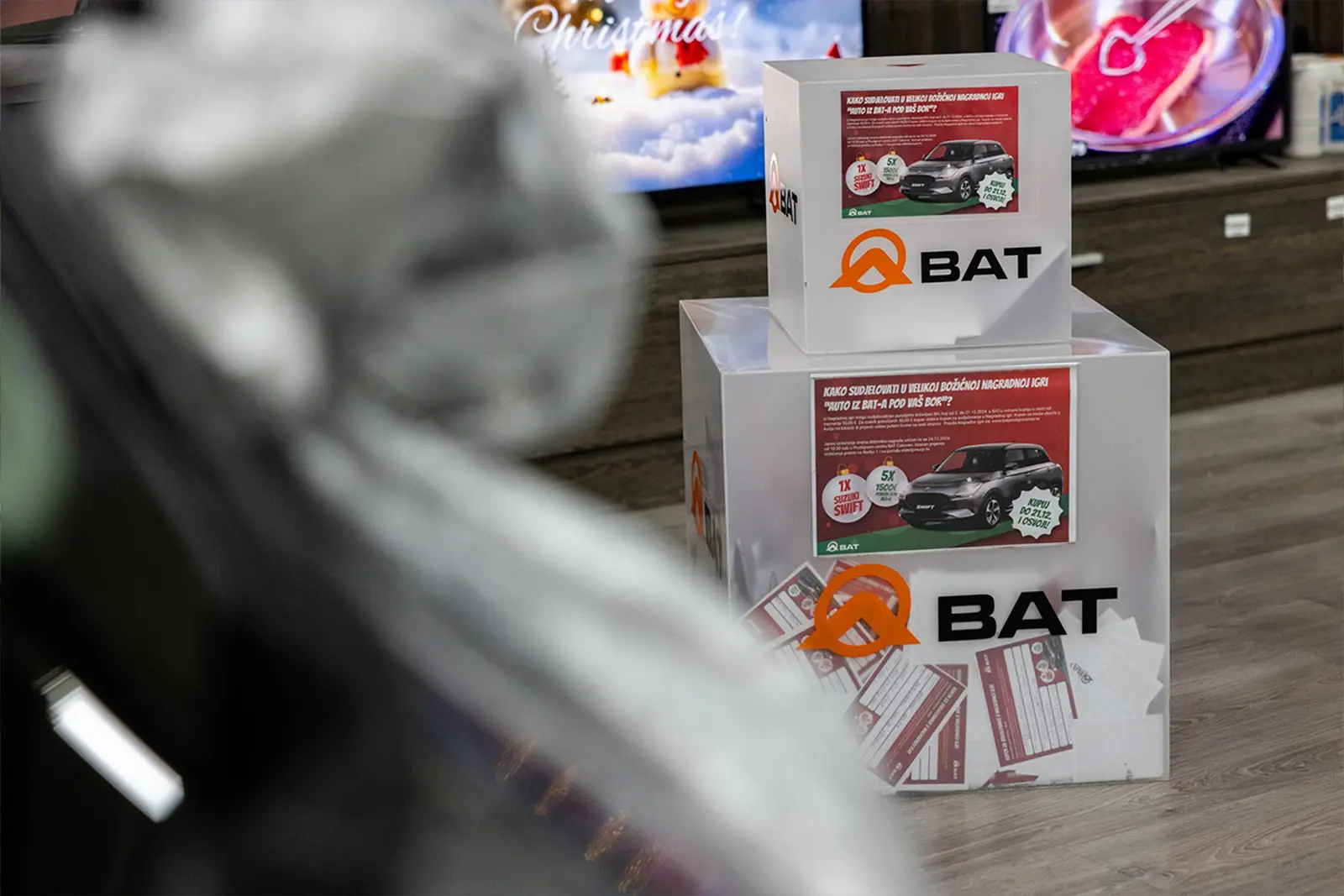 Auto pod bor, BAT, 2024 (11) Auto pod bor, BAT, 2024 (11)