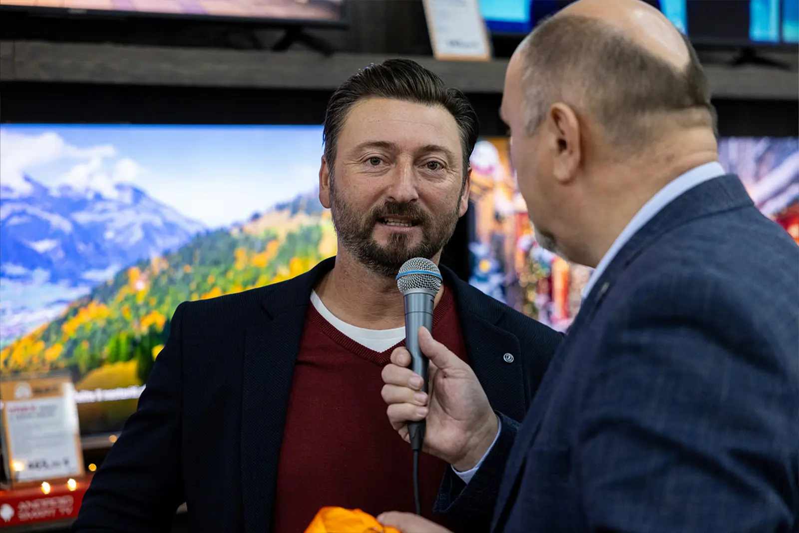 Auto pod bor, BAT, 2024 (14) Auto pod bor, BAT, 2024 (14)