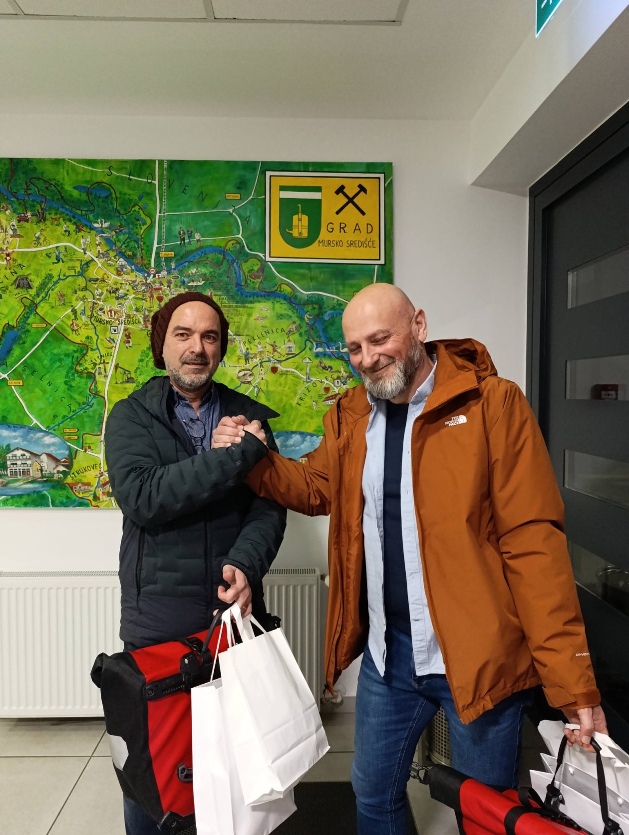 BICIKLOM ZA MOREPLOVCIMA predavanje bicikl (6) BICIKLOM ZA MOREPLOVCIMA predavanje bicikl (6)