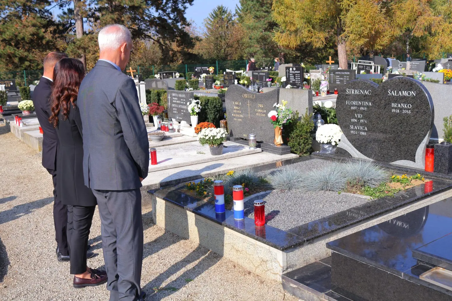BLAGDAN SVIH SVETIH Na Gradskom groblju odana počast preminulim čakovečkim gradonačelnicima i gradskom vijećniku (9)
