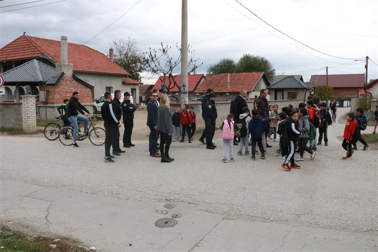 BORBA PROTIV GALAXYJA Policija, Vijeće Roma i ZZJZ pokrenuli niz preventivnih akcija! (7)