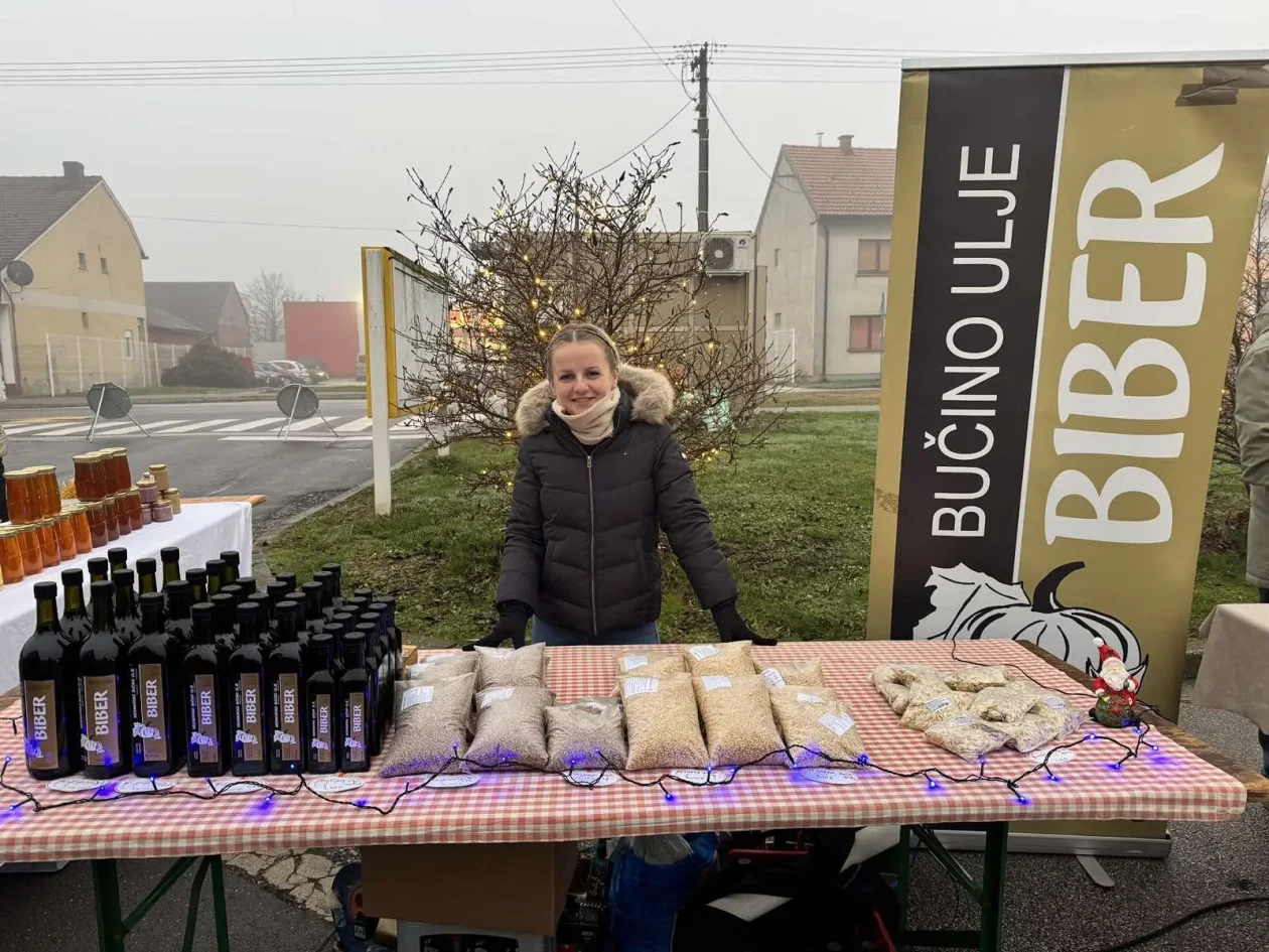 BOŽIĆNI SAJAM PRIBISLAVEC (11)