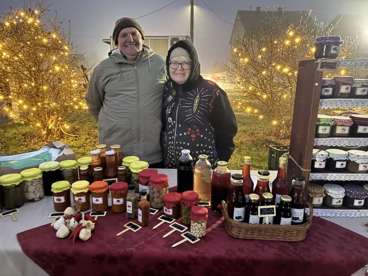 BOŽIĆNI SAJAM PRIBISLAVEC (33)