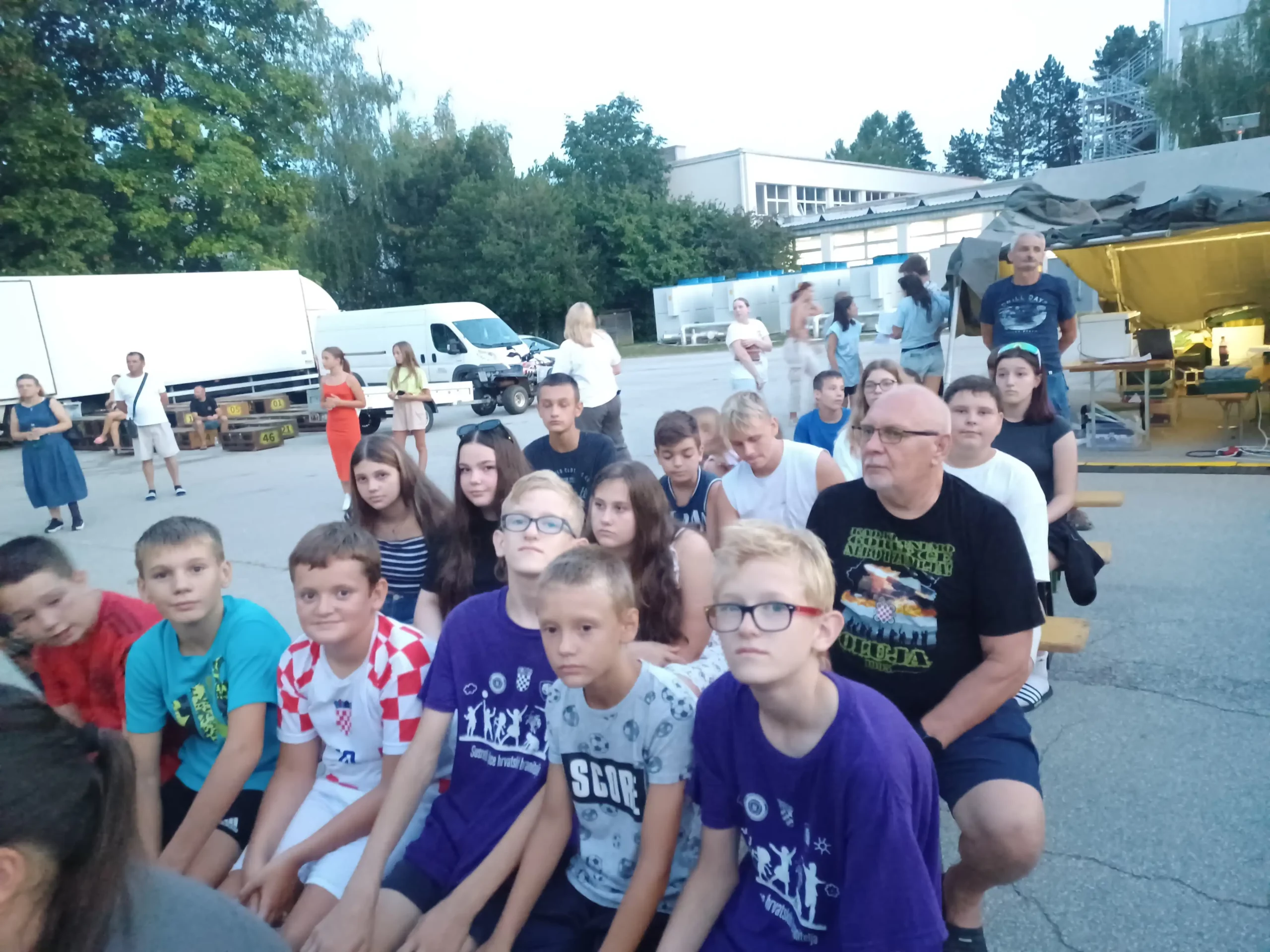 BRANITELJI – SUSRET DJECE I UNUKA (18)