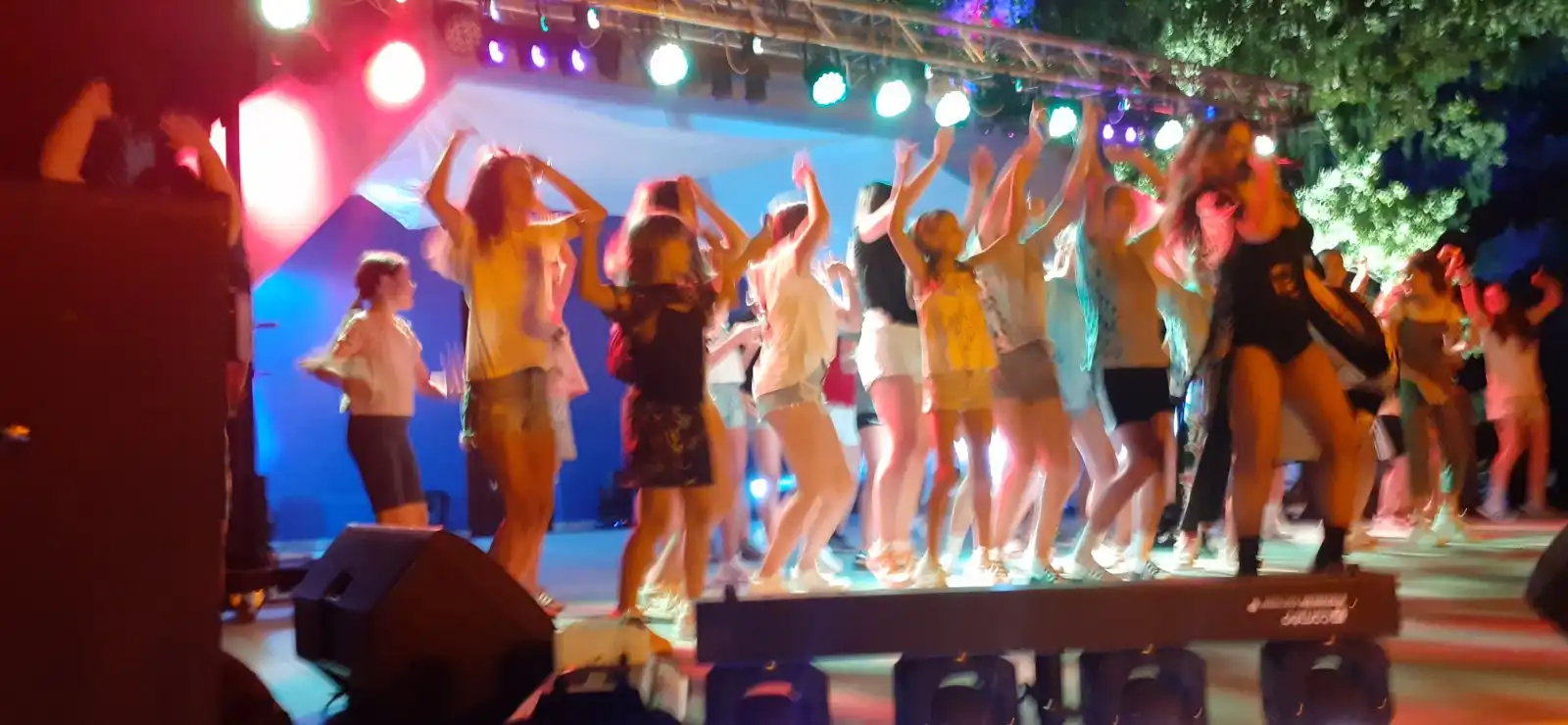 BRANITELJI – SUSRET DJECE I UNUKA (26)