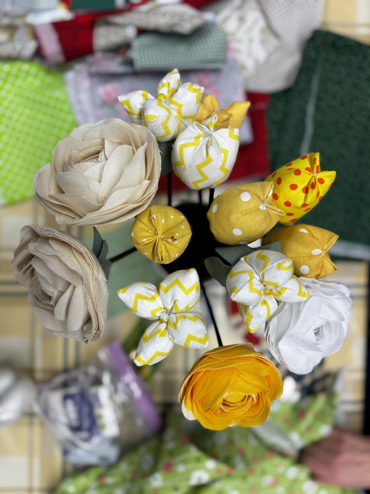 BREZJE Žene izrađivale unikatne uskršnje vjenčiće (29)