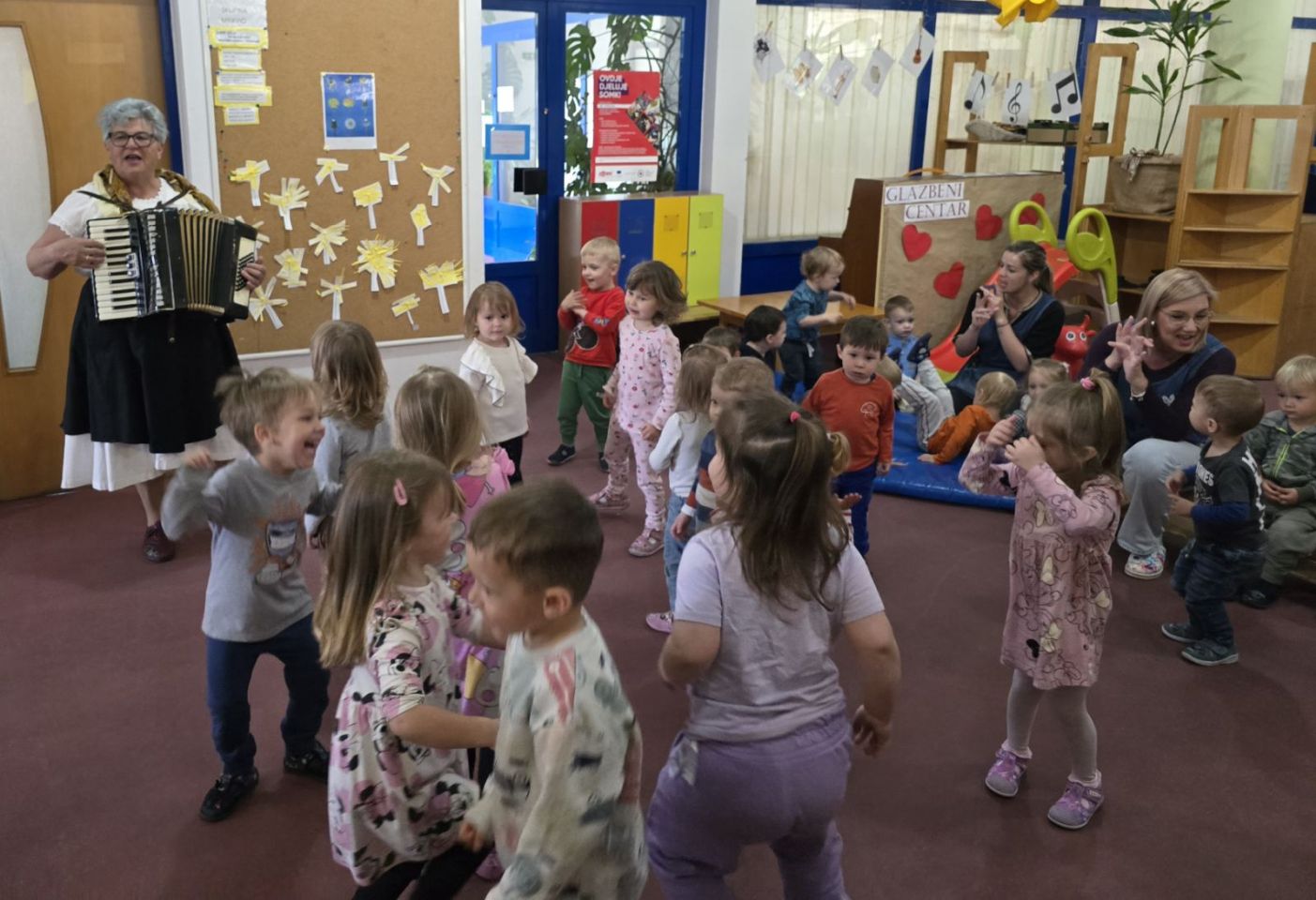 Baka Julijana prenijela djeci duh međimurske tradicije (2) Baka Julijana prenijela djeci duh međimurske tradicije (2)