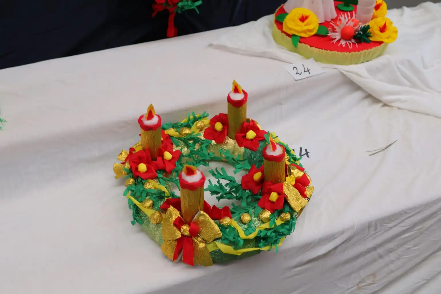 Bal umirovljenika uz Smotru pjevačkih zborova i izložbu adventskih vijenaca (9) Bal umirovljenika uz Smotru pjevačkih zborova i izložbu adventskih vijenaca (9)