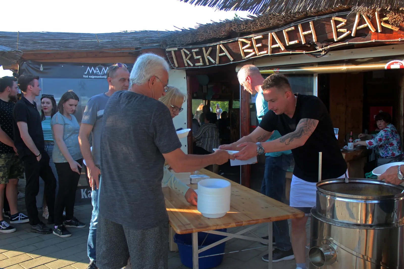 Beach bar Trska (3) Beach bar Trska (3)