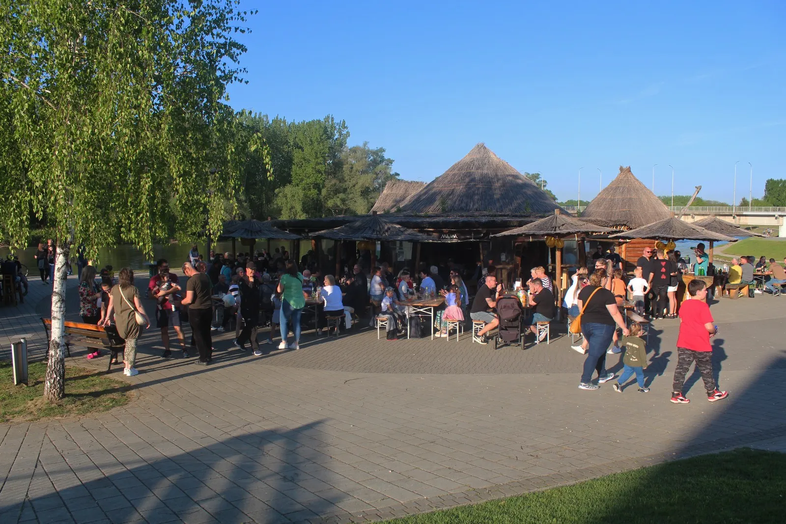 Beach bar Trska (35) Beach bar Trska (35)