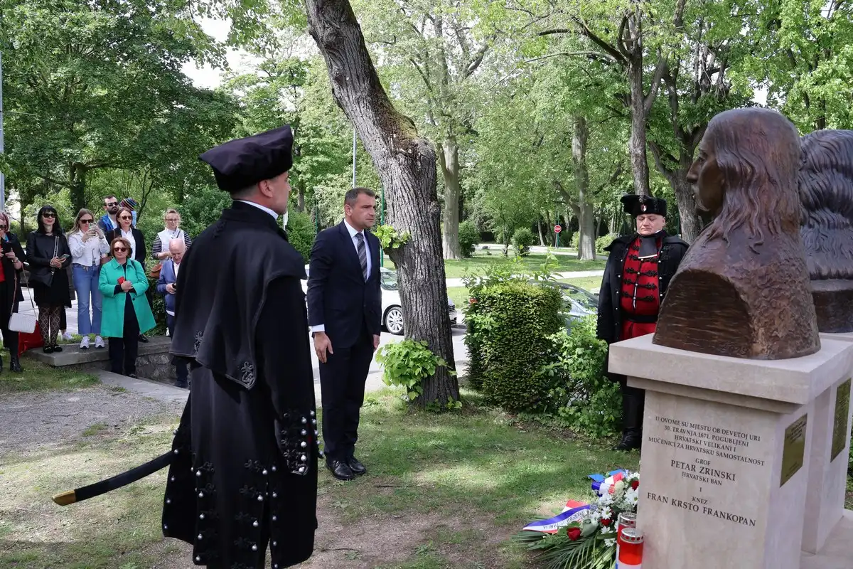 Becko-Novo-Mesto-11 Becko-Novo-Mesto-11