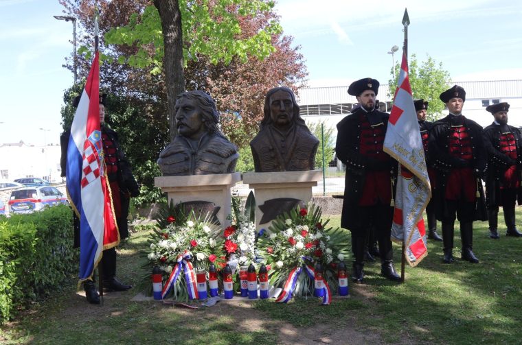 Bečko Novo Mesto 2026 polaganje vijenaca (19)