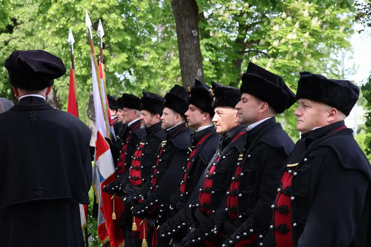 Becko-Novo-Mesto-21 Becko-Novo-Mesto-21