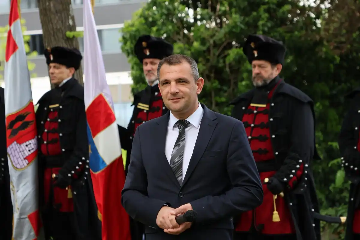 Becko-Novo-Mesto-31 Becko-Novo-Mesto-31