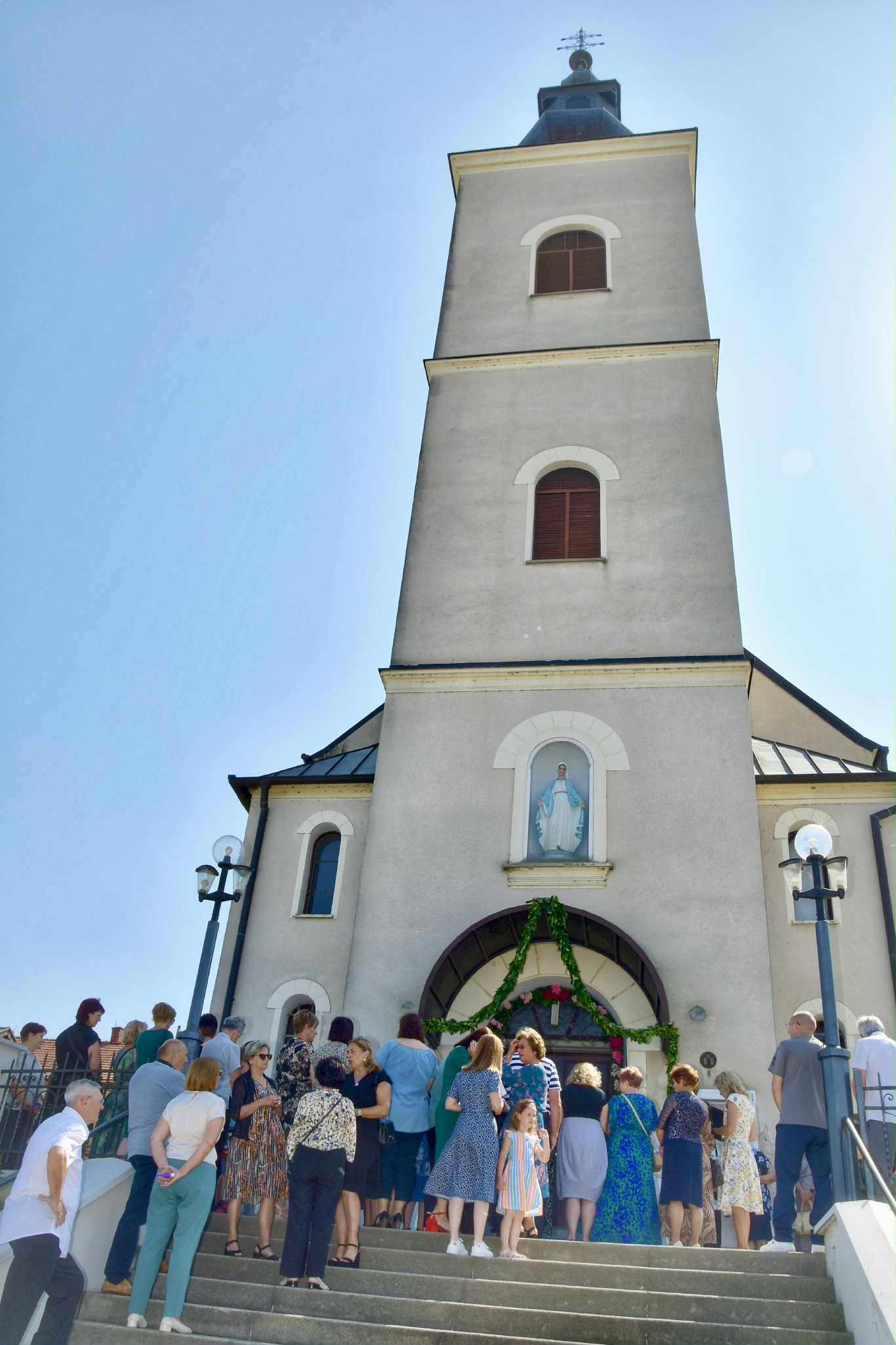 Belica, Posvećenje novih vratiju Crkve Uznesenja Blažene Djevice Marije (19)