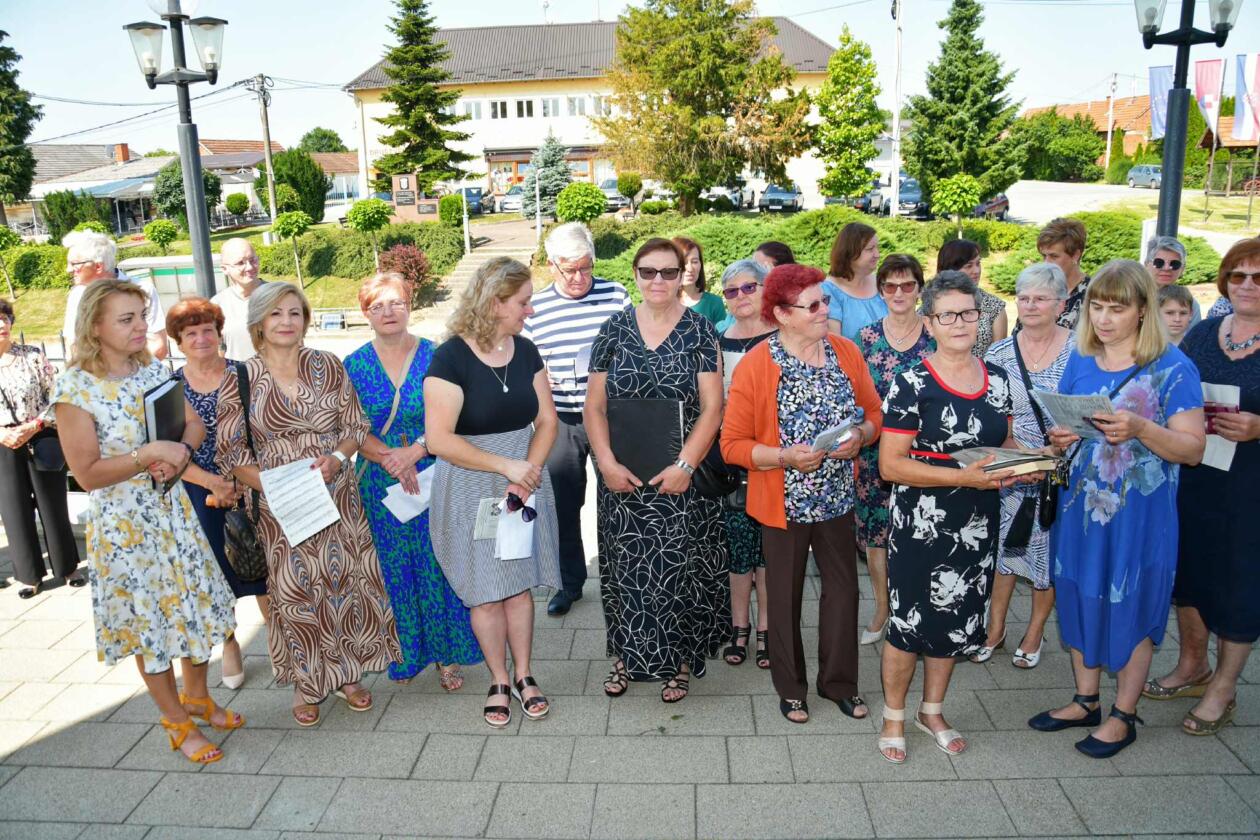 Belica, Posvećenje novih vratiju Crkve Uznesenja Blažene Djevice Marije (21)