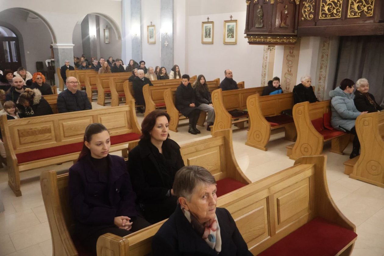 Belica sveta tri kralja (32) Belica sveta tri kralja (32)