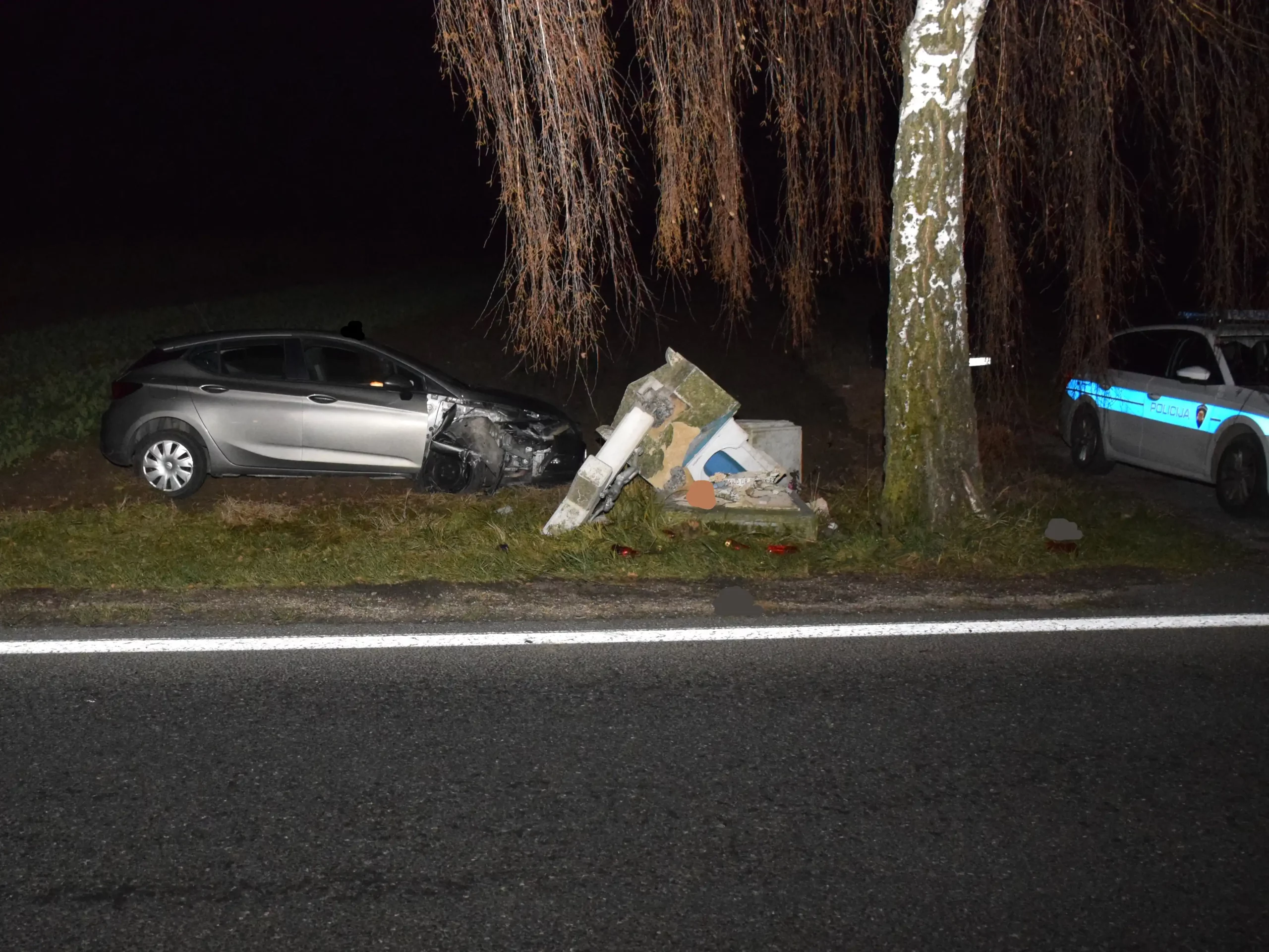 Betonsko raspelo Gornji Hrašćan (2) Betonsko raspelo Gornji Hrašćan (2)