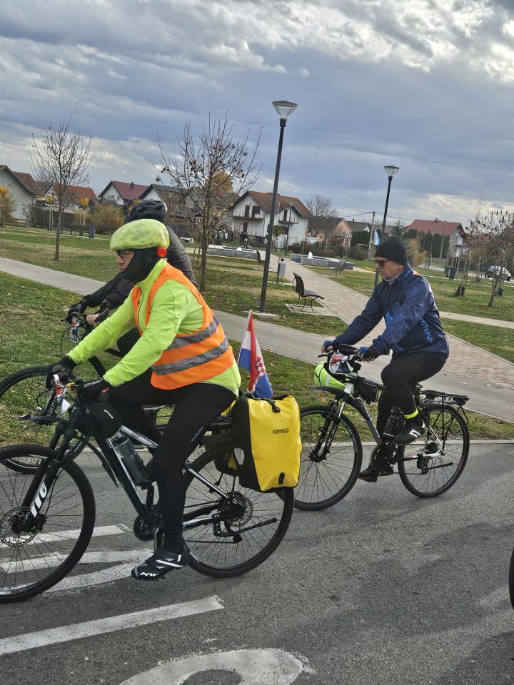 Biciklistički maraton Vukovar Zagreb (3)