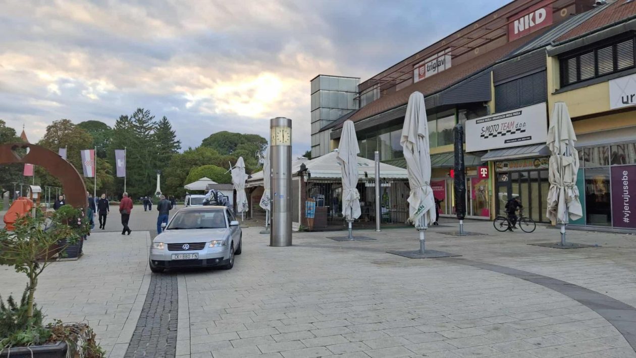 Big Ben selidba trg republike (2)