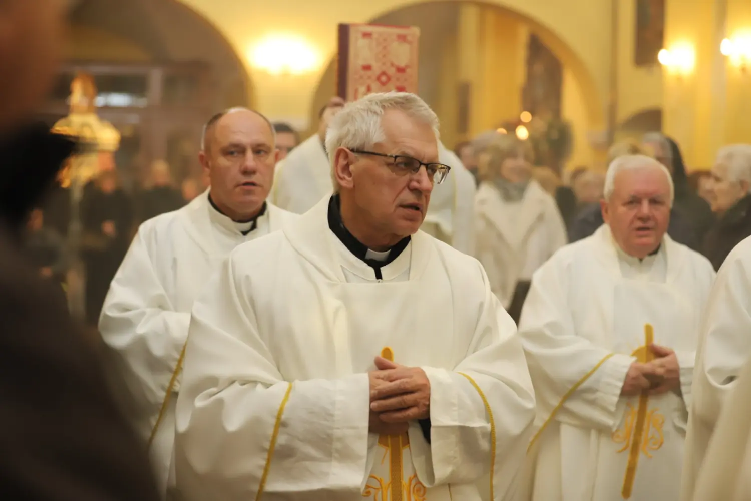 Blagdan Gospe Lurdske, Čakovec, Misa, procesija 2025 (12)