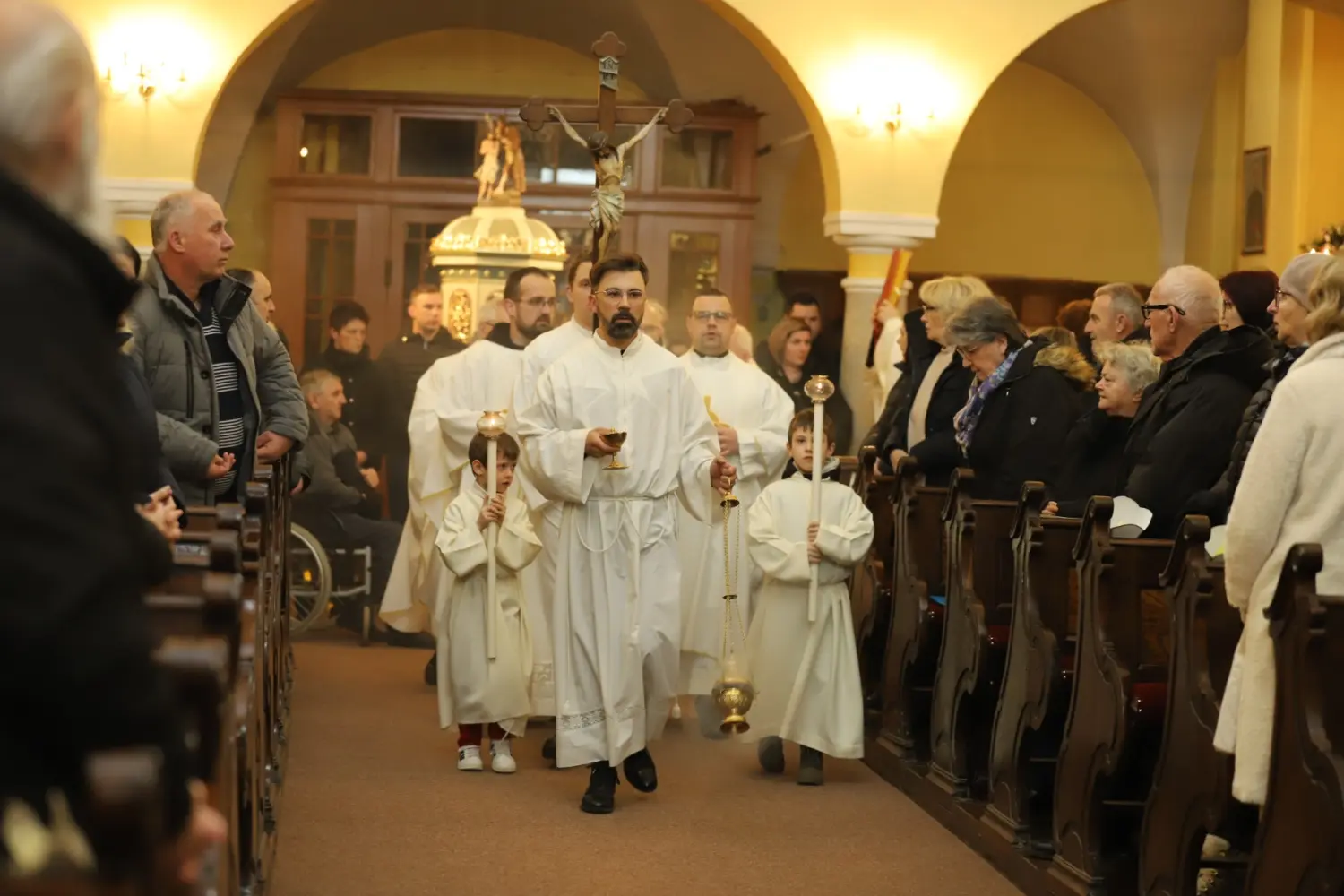 Blagdan Gospe Lurdske, Čakovec, Misa, procesija 2025 (4)