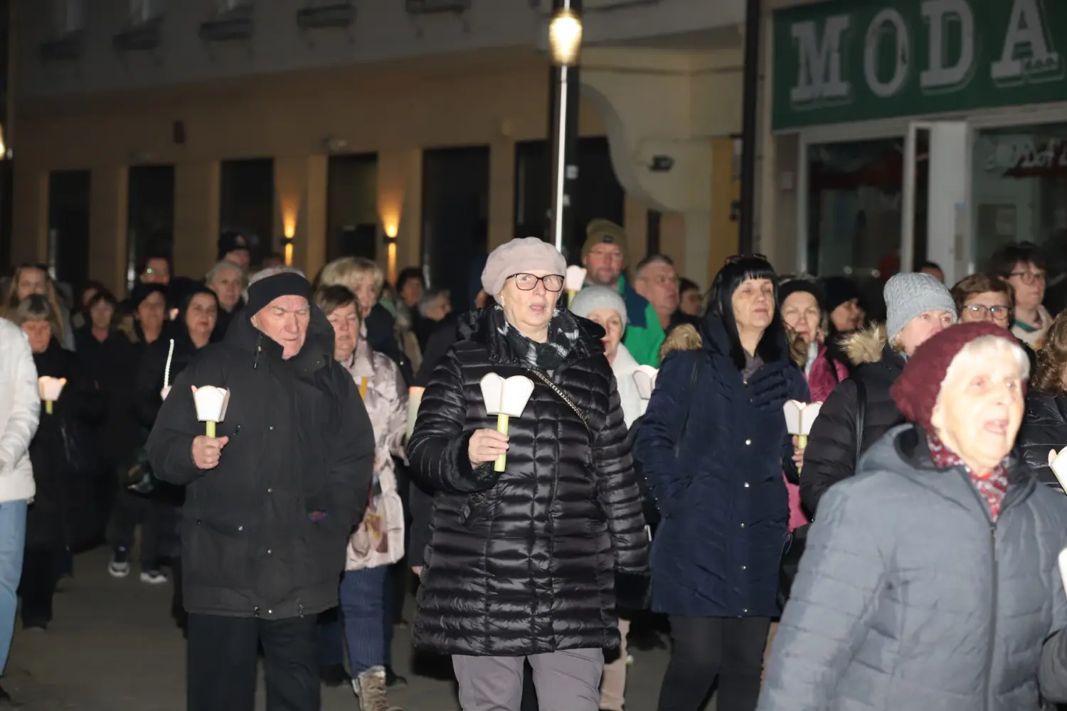 Blagdan Gospe Lurdske, Čakovec, Misa, procesija 2025 (42)