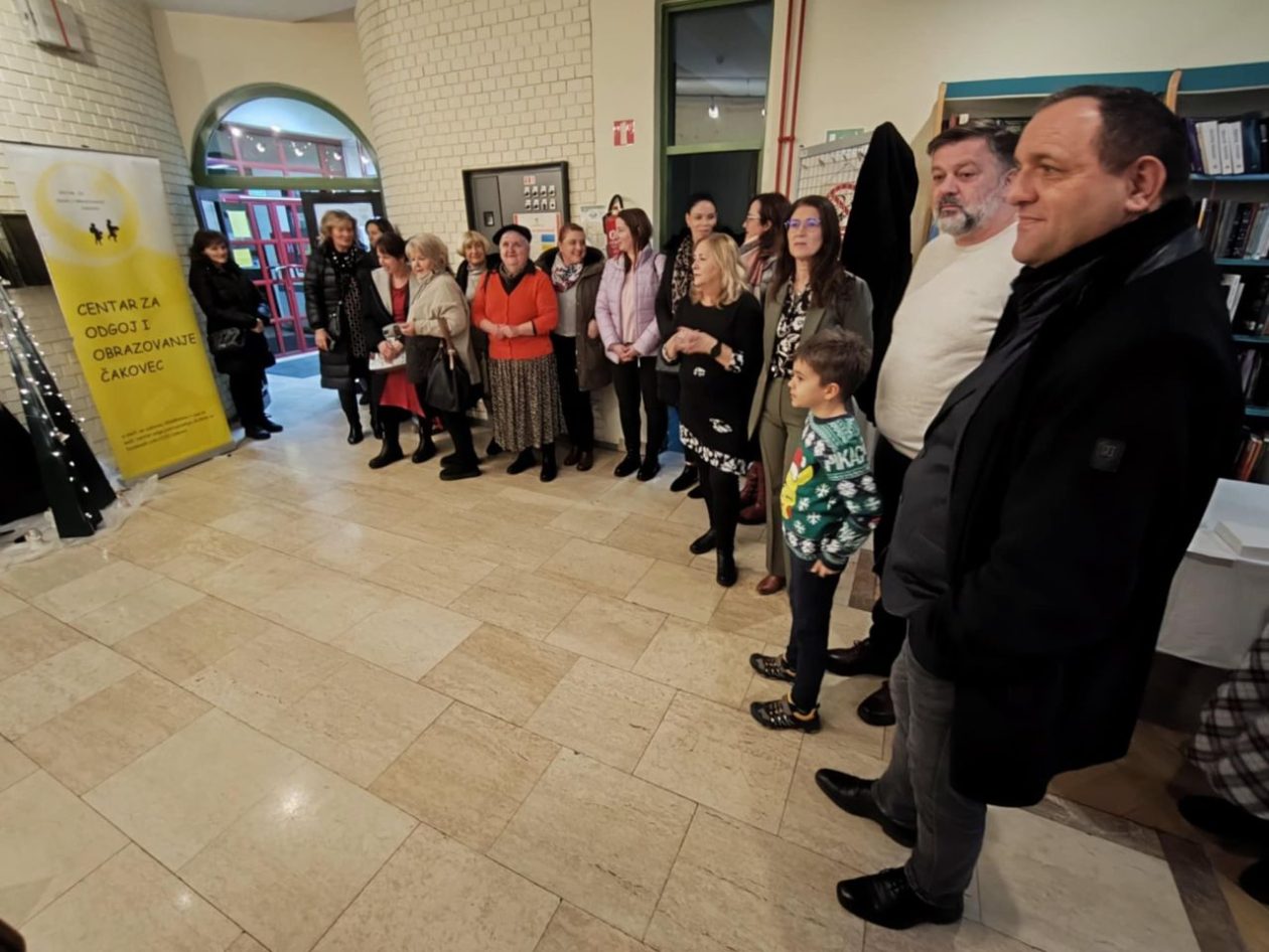 Blagdanski početak Čakovec svečano otvorio jednu od najljepših božićnih izložbi (8)