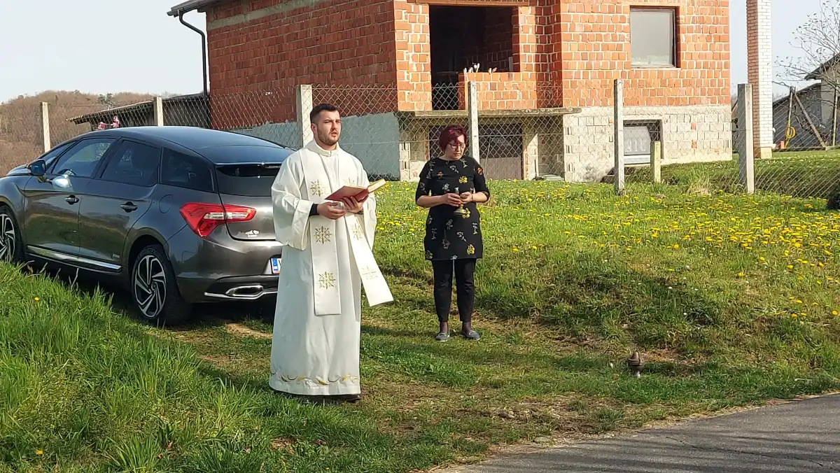 Blagoslov jela u Vukanovcu (12) Blagoslov jela u Vukanovcu (12)