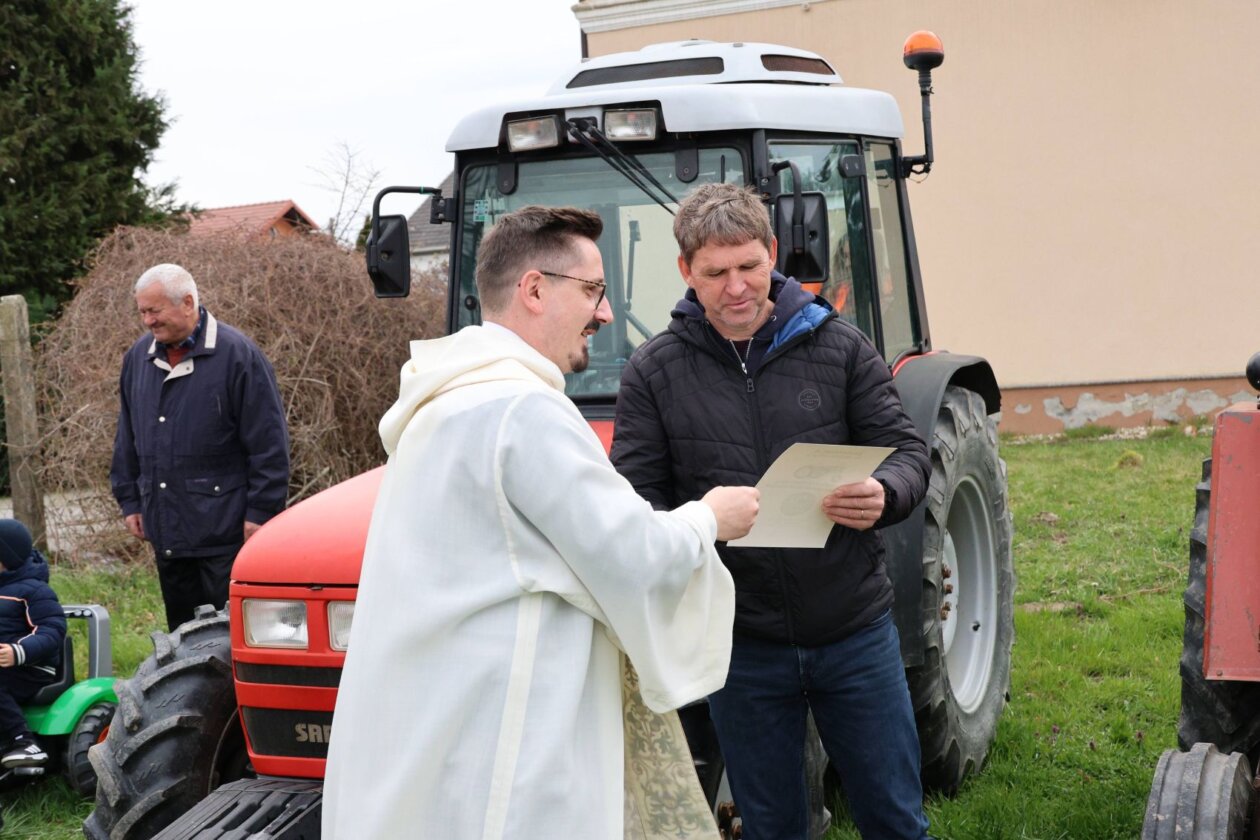 Blagoslov traktora sv. juraj u trnju 2025 (64)