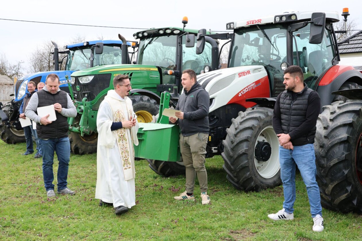 Blagoslov traktora sv. juraj u trnju 2025 (67)