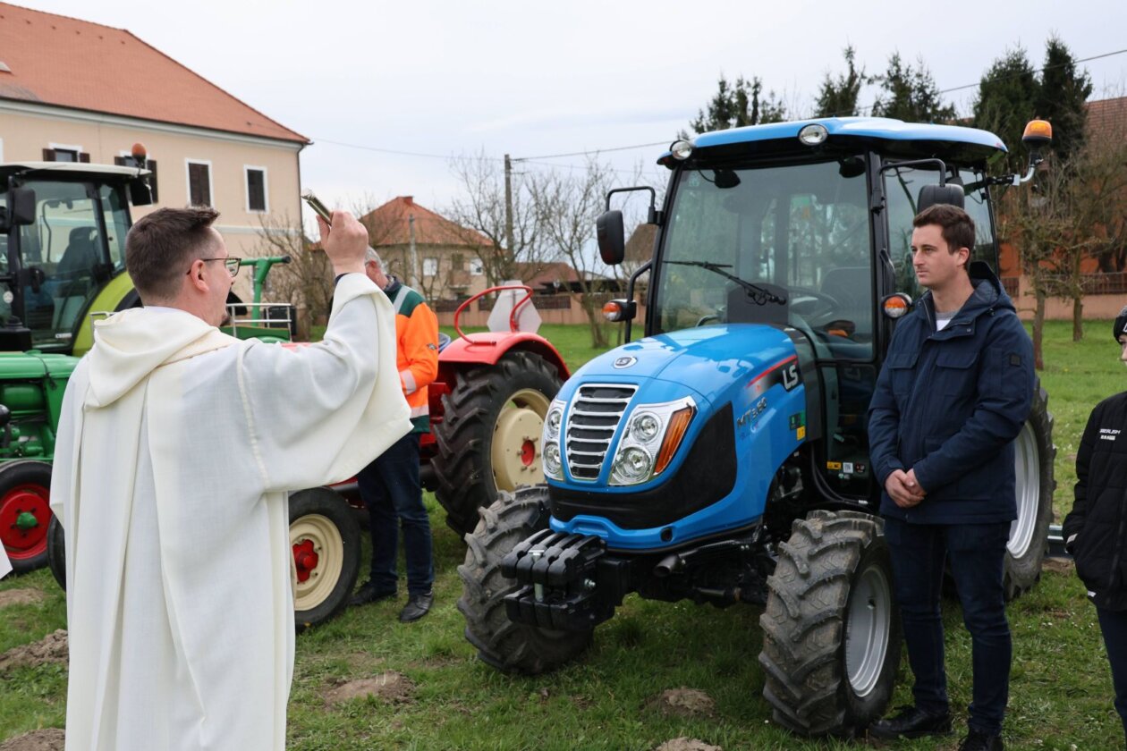 Blagoslov traktora sv. juraj u trnju 2025 (88)