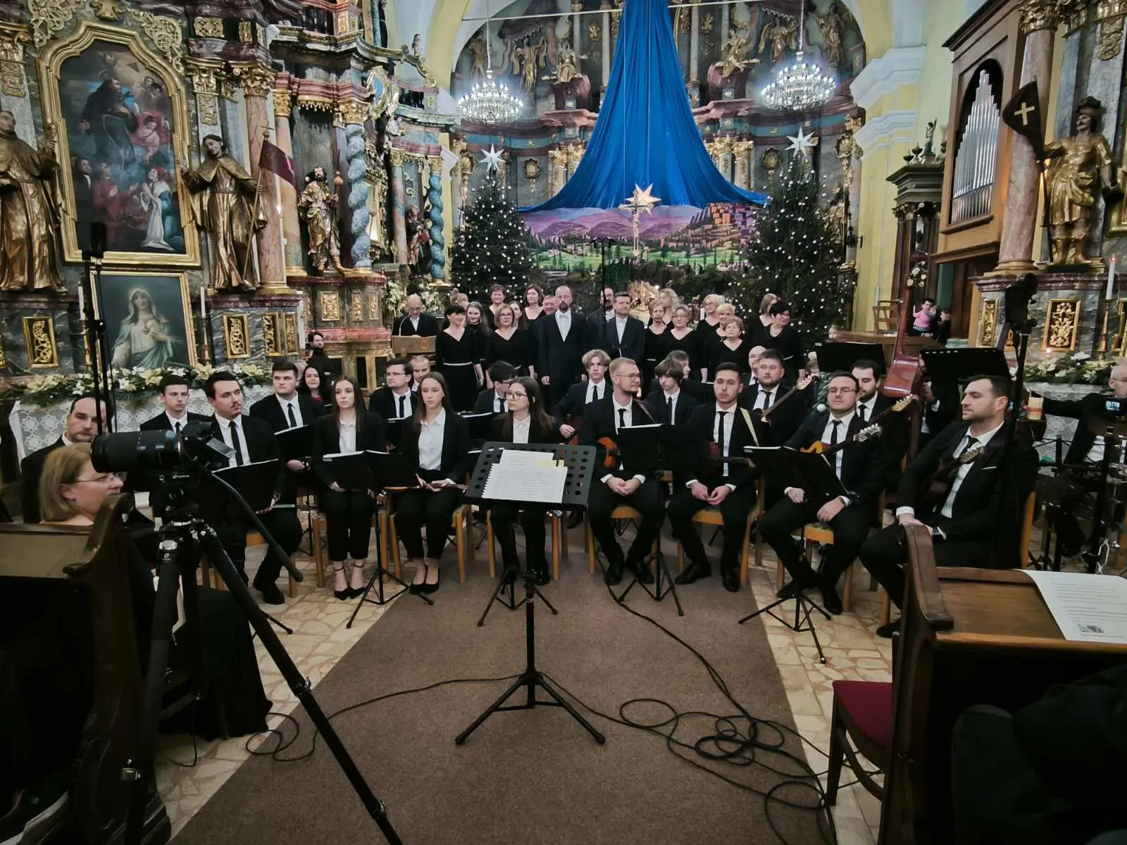 NAVIDAD NUESTRA nBožićni koncert Čakovec, crkva sv. Nikole biskupa (3) NAVIDAD NUESTRA nBožićni koncert Čakovec, crkva sv. Nikole biskupa (3)
