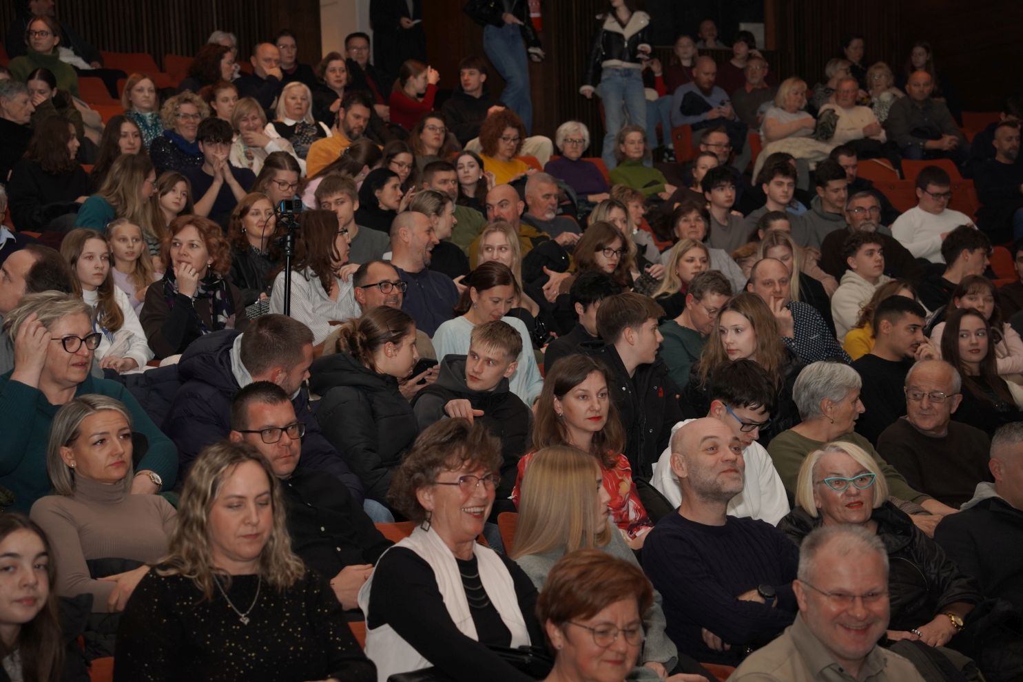 Božićni koncert Gimnazije Josipa Slavenskog (2)