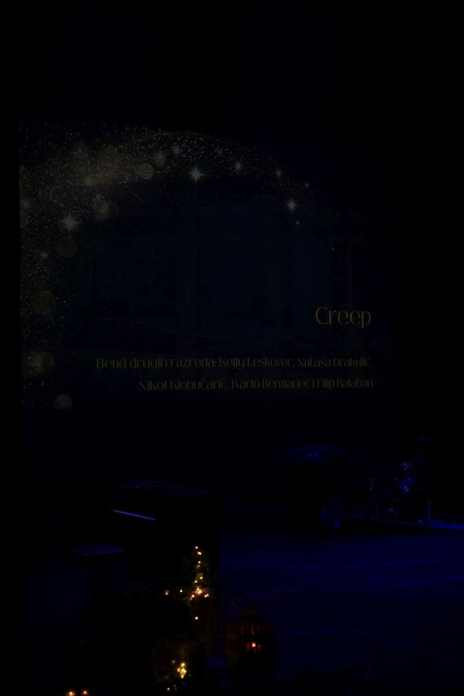 Božićni koncert Gimnazije Josipa Slavenskog (31)