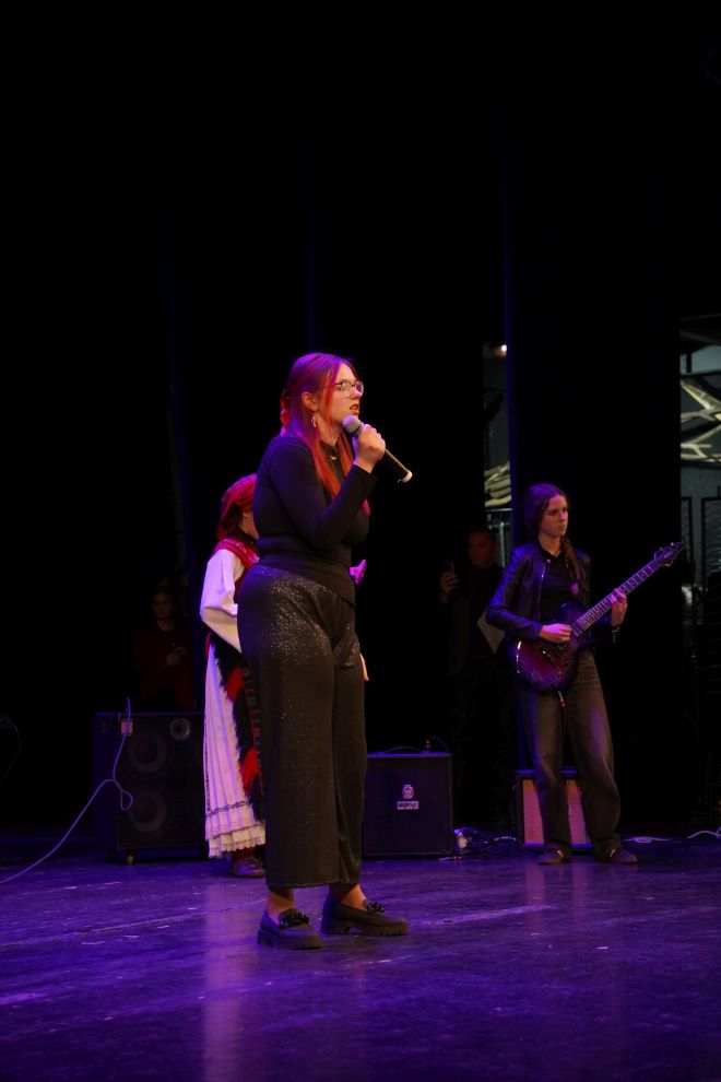 Božićni koncert Gimnazije Josipa Slavenskog (34)