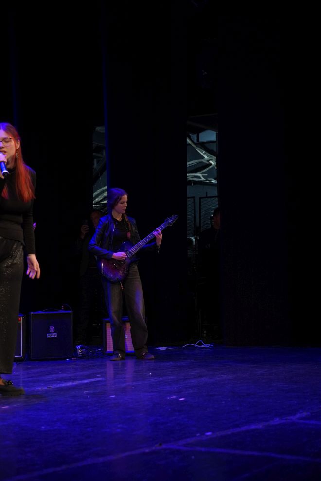 Božićni koncert Gimnazije Josipa Slavenskog (36)