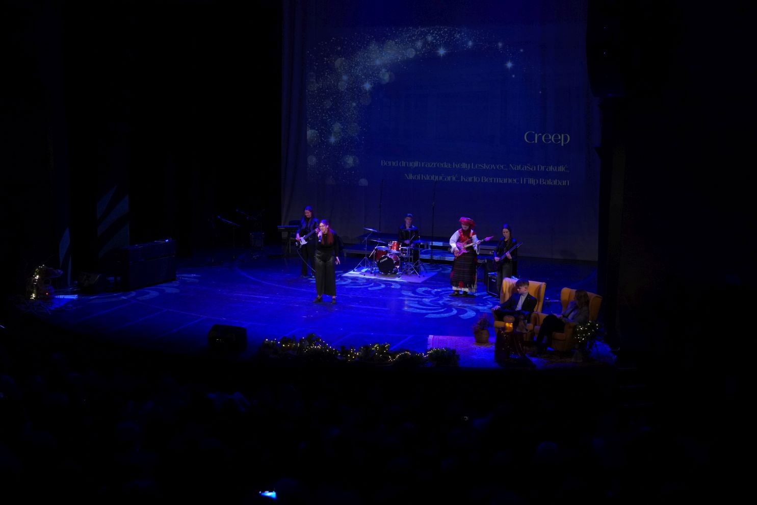 Božićni koncert Gimnazije Josipa Slavenskog (37)