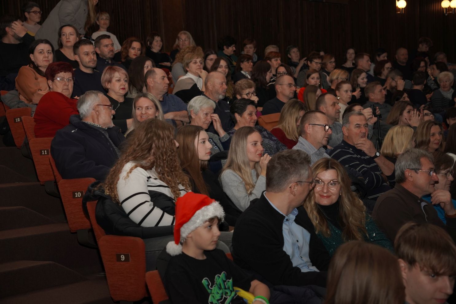 Božićni koncert Gimnazije Josipa Slavenskog (6)