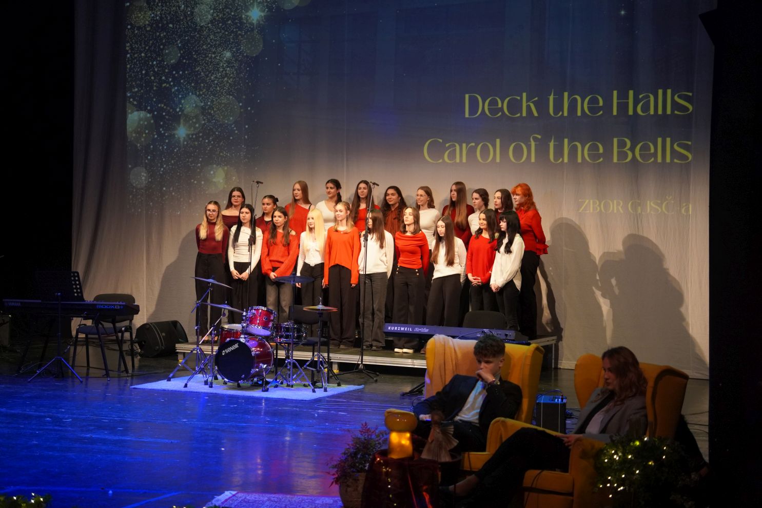 Božićni koncert Gimnazije Josipa Slavenskog (74)