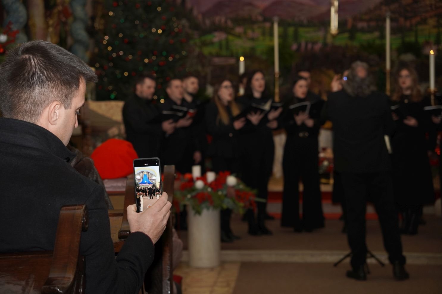 Božićni koncert Pučki pivači KBF-a crkva svetog Nikole Čakovec zbor pjevanje nastup (4)