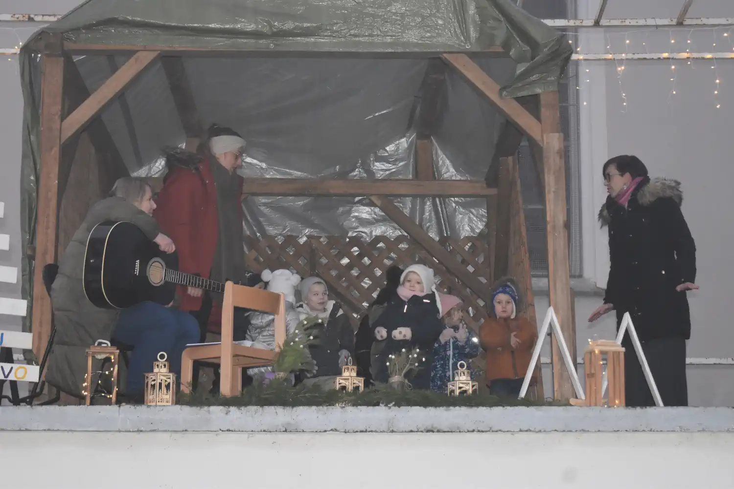 Božićni sajam DV Sv. Nikola Belica 2024 (10) Božićni sajam DV Sv. Nikola Belica 2024 (10)