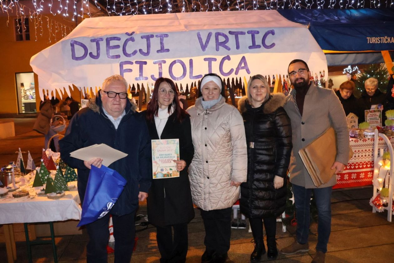 Božićni sajam, advent Prelog 2025 (102) Božićni sajam, advent Prelog 2025 (102)