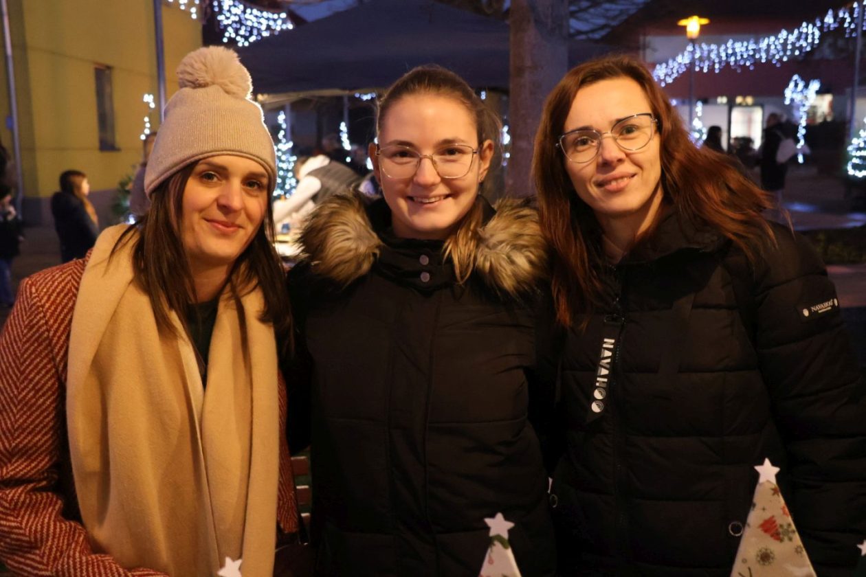 Božićni sajam, advent Prelog 2025 (21) Božićni sajam, advent Prelog 2025 (21)