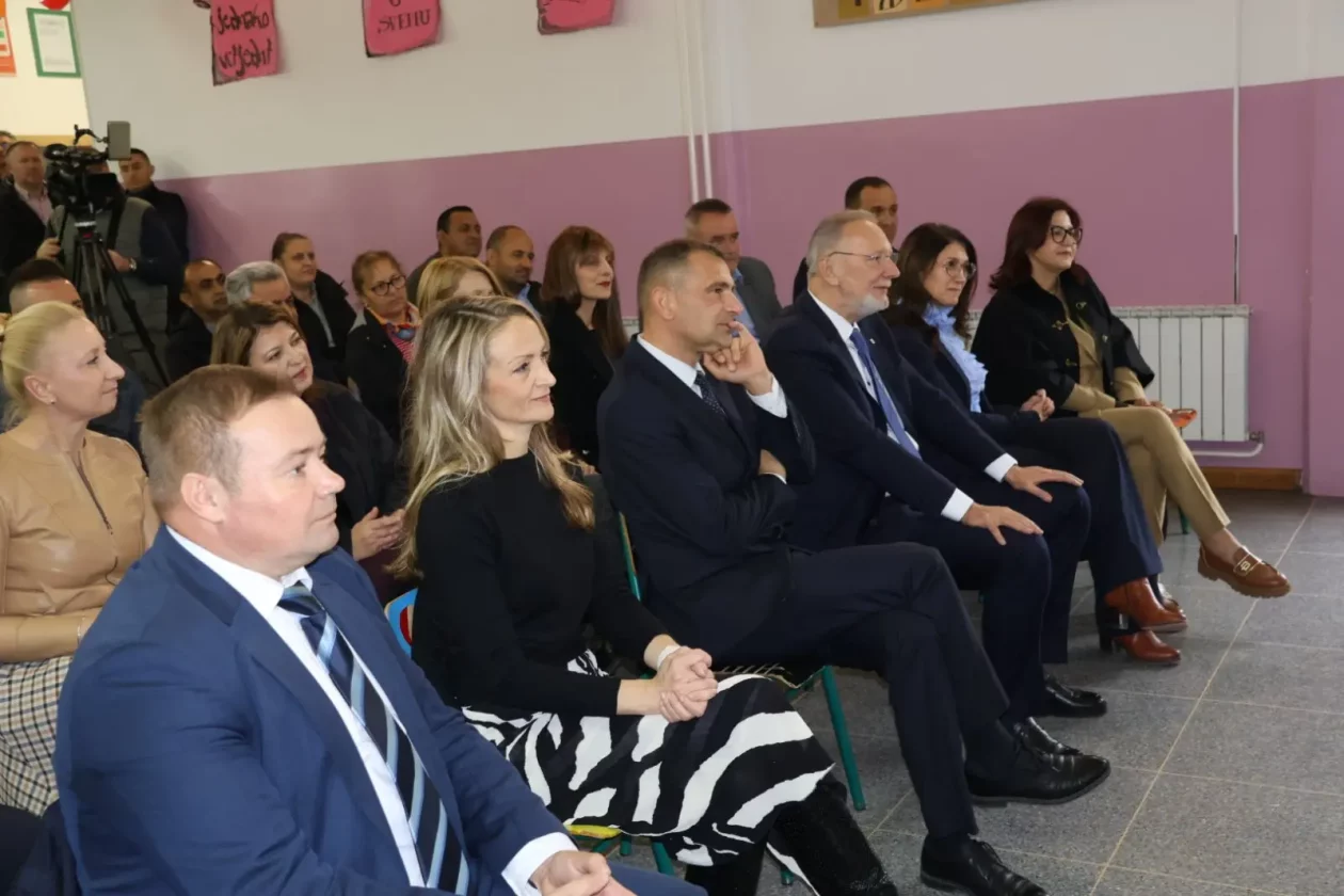 Božinović posjet školi (13)